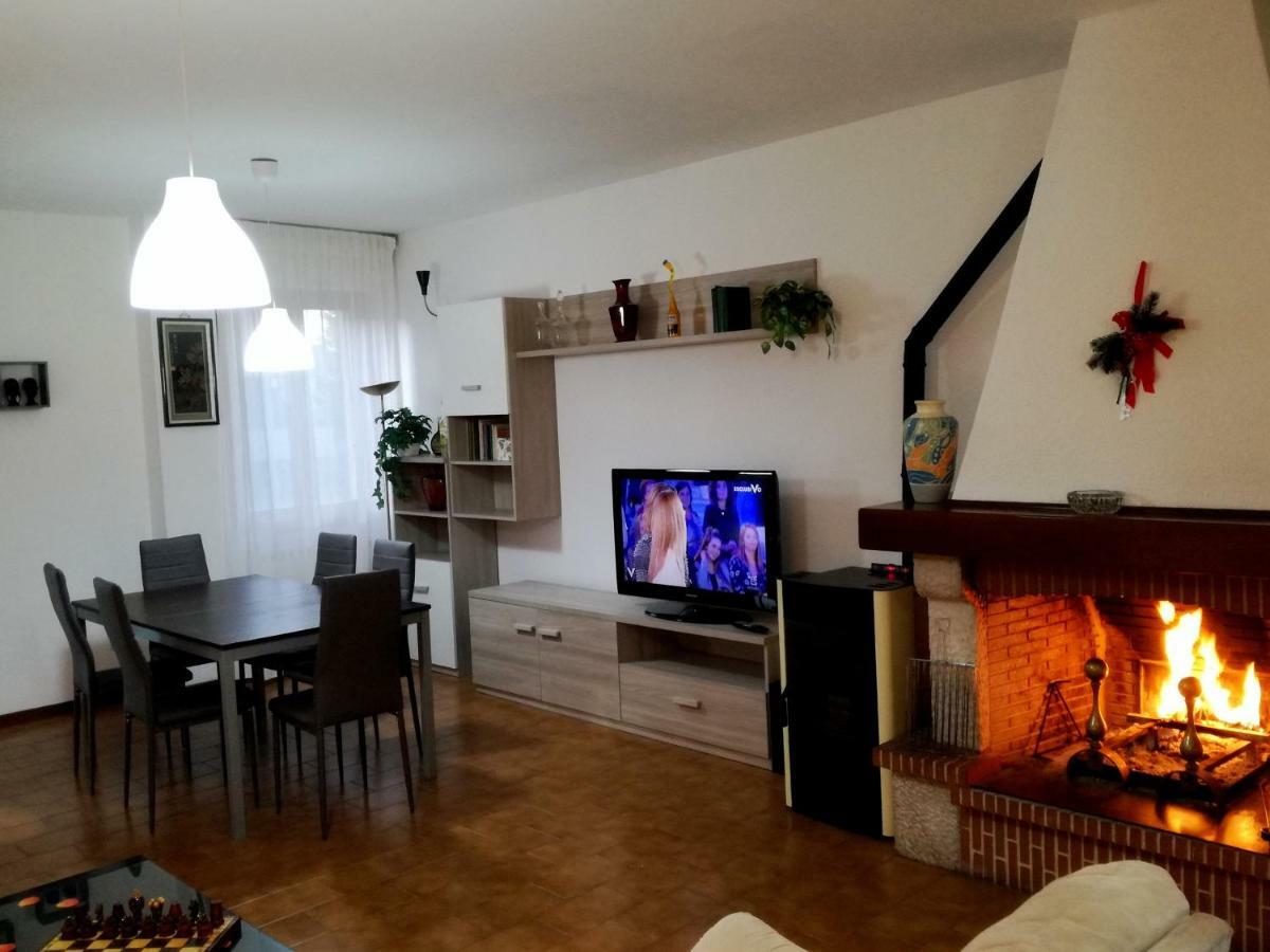 Casa Alessandro チッタ・ディ・カステッロ エクステリア 写真